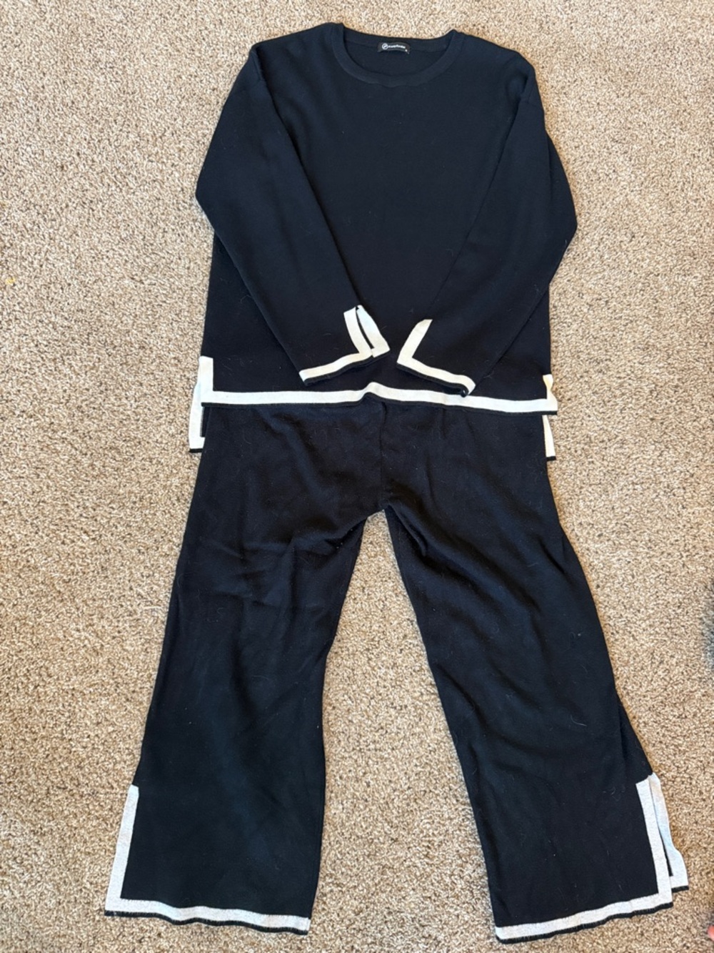 Women's Black Crewneck Sweater with White Trim - Knit Top